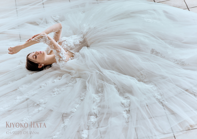 【KIYOKO HATA WEDDINGS】オリジナルドレスご紹介㉔
