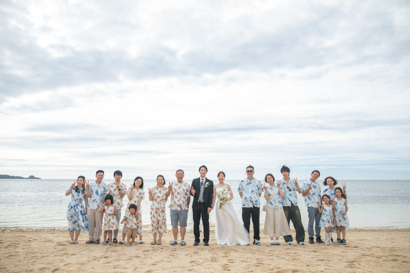 挙式なしでも叶う「お披露目フォト＆会食」