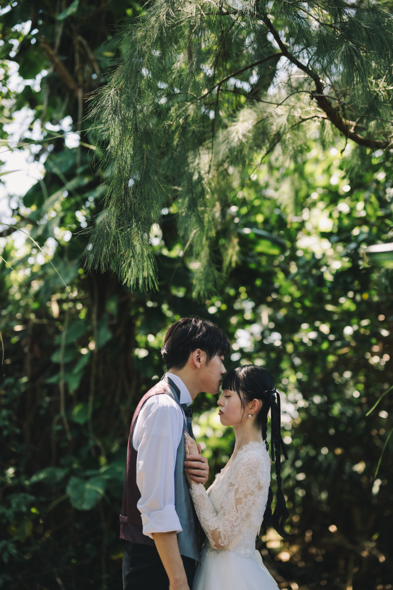 青の洞窟だけじゃない！真栄田岬で叶える、ダイナミック＆神秘的な「崖＋ビーチ」