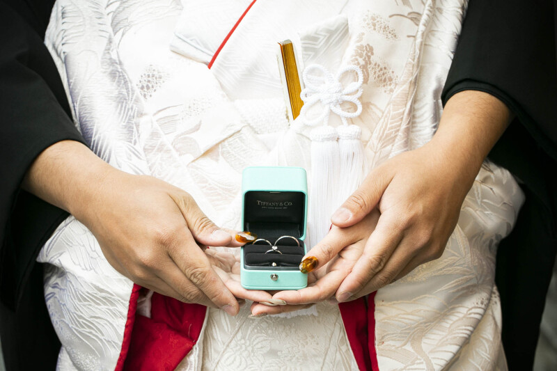 大切な指輪を輝かせる、結婚指輪の撮影アイデア集