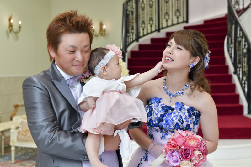 ドレス姿で写真だけでも！お子様と一緒のパパママフォト☆