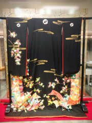 衣裳室より引き振袖のご紹介です