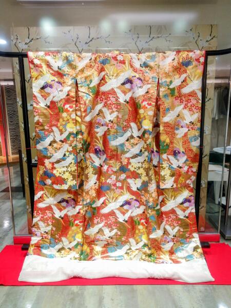 衣裳室より色打掛のご紹介です