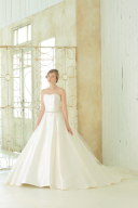 ☆ドレスのご紹介☆