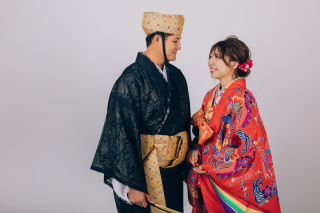 沖縄ならでは!琉装フォトウェディング