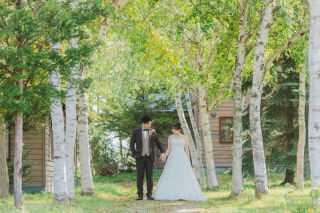 白樺並木に囲まれたチャペル＆ガーデン