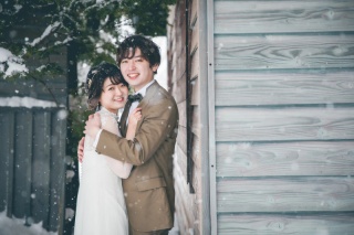 ロマンチックな雪ロケーションフォト!