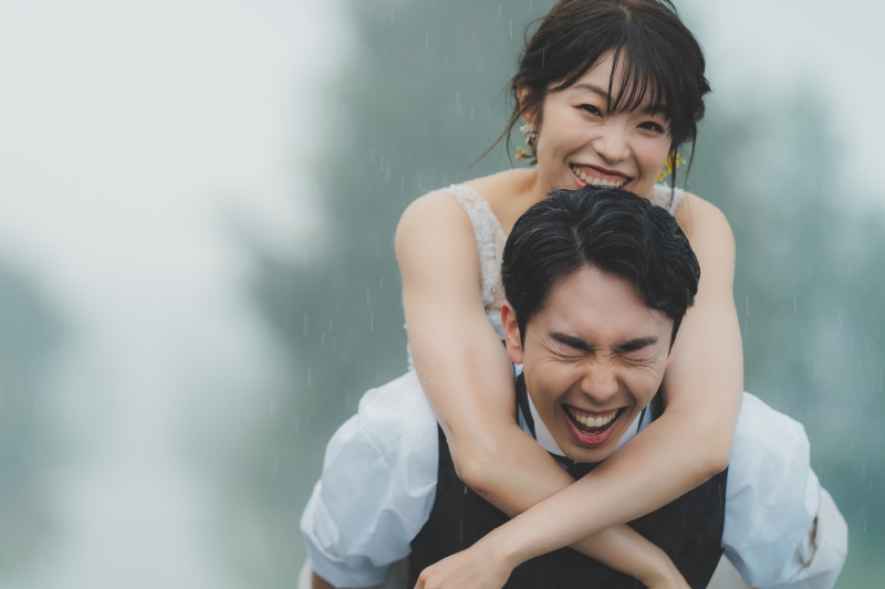 もはや特別な景色♡雨の日のウエディングフォト!