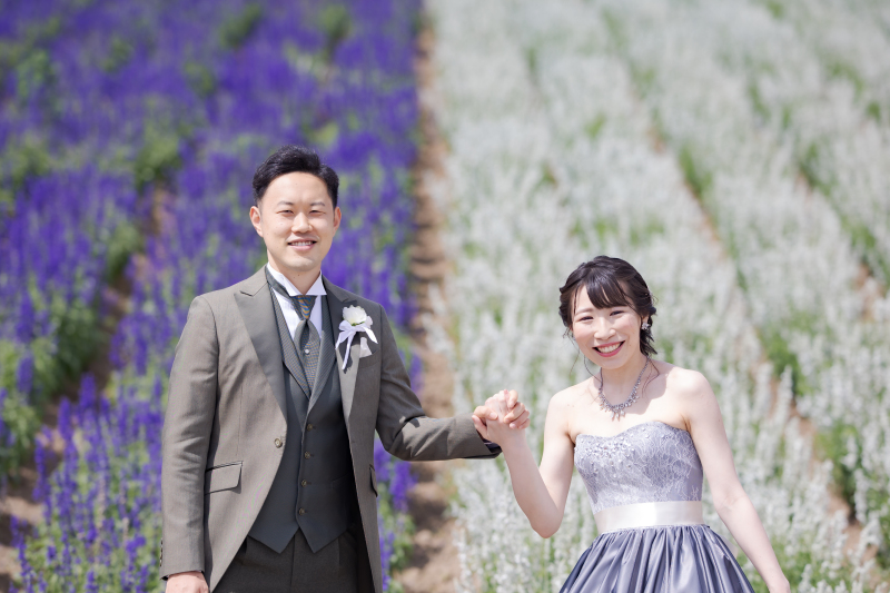 7月中旬から後半の美瑛富良野お花の鮮やかな頃のフォトウェデイング