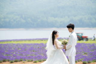 非日常の美しさを感じられる「かなやま湖」でのご撮影