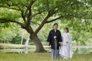 日本の花嫁の象徴であり、写真映えの白無垢での撮影