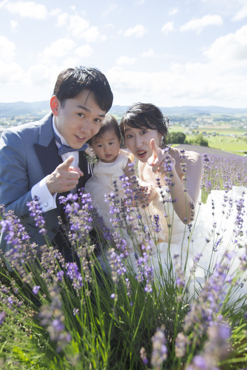 7月25日頃の美瑛富良野3か所お子様とご家族、四季彩の丘、日の出公園、鳥沼公園