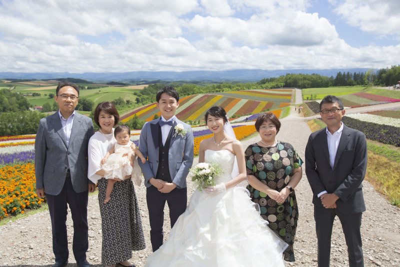 7月25日頃の美瑛富良野3か所お子様とご家族、四季彩の丘、日の出公園、鳥沼公園