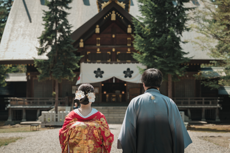 和装フォトウェディングでの撮影ポーズについての魅力