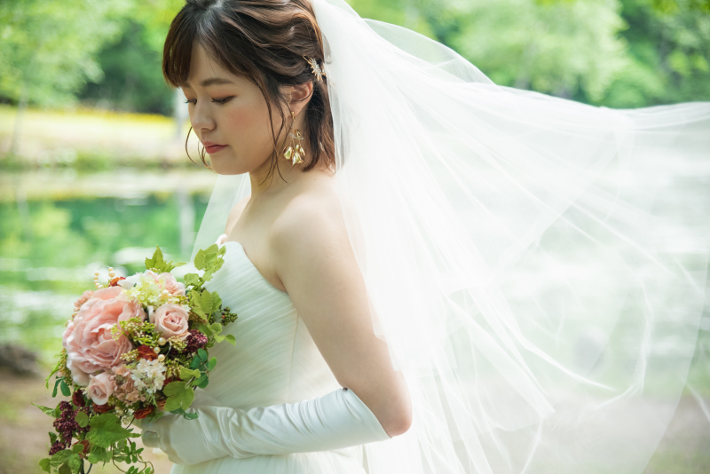 花嫁のアイテム、ベールでの1枚