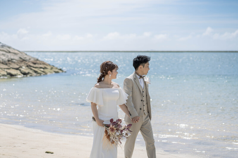 【時間帯によって変わる海の色!?】どの時間帯が好きですか??