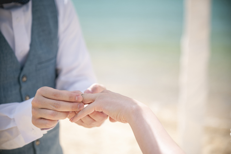 【ビーチで結婚式ができる❤︎】人前式のご紹介**