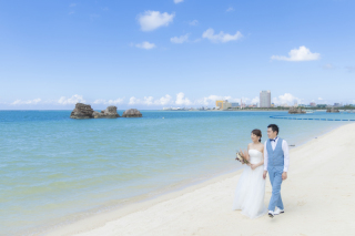 【時間帯によって変わる海の色！】どの時間帯で撮りますか？？