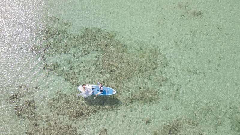 撮影小物でさらに充実した沖縄フォトウェディング☆*