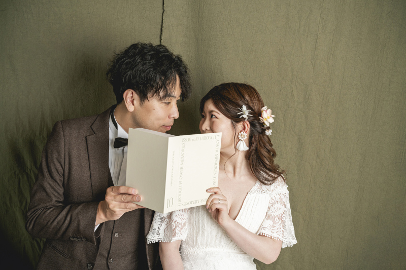 自然な表情のおふたり♡