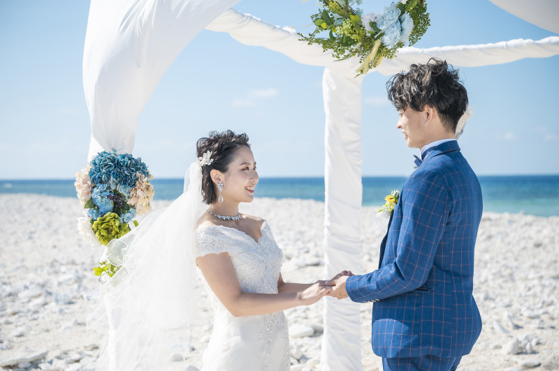 【ビーチで結婚式ができる❤︎】人前式のご紹介**