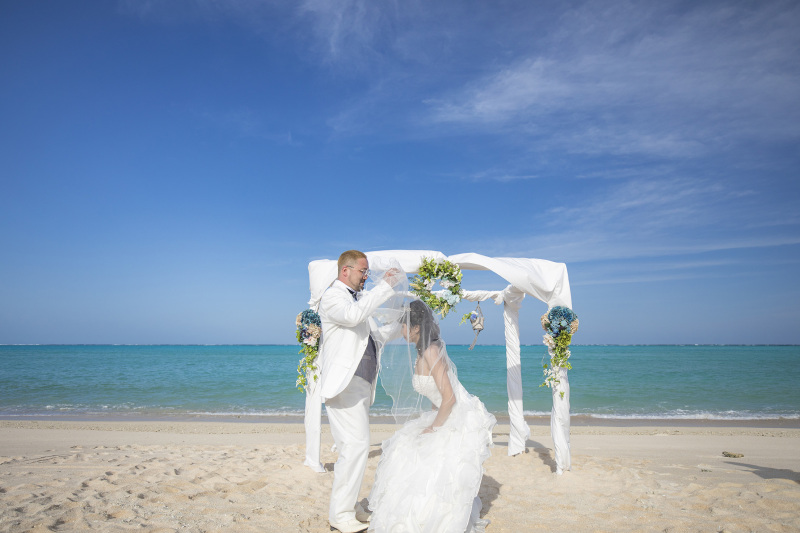 【ビーチで結婚式ができる❤︎】人前式のご紹介**
