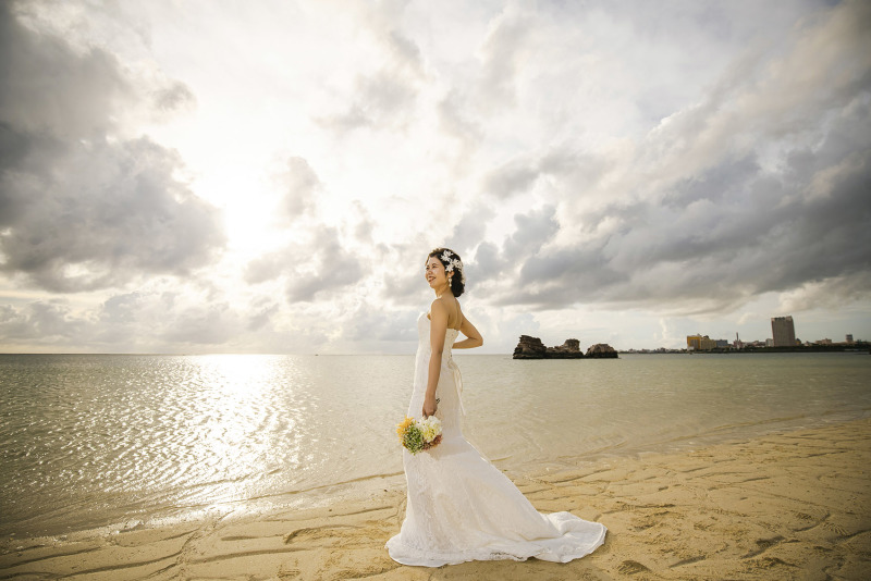 沖縄フォトウェディング*ロマンチックなサンセット撮影*