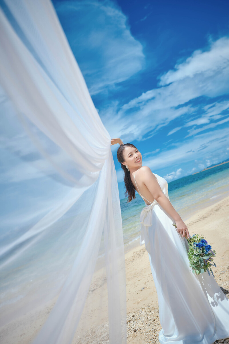 新婦様の美しいソロショットをご紹介♡