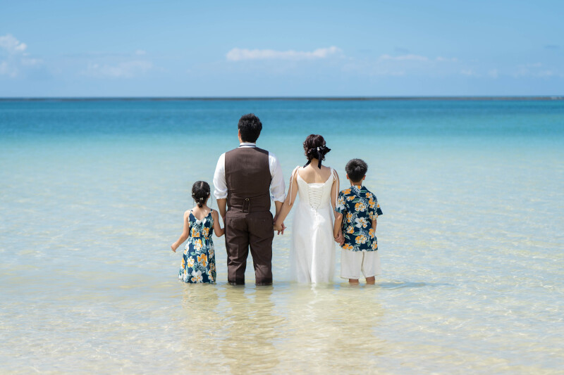 衣装を着たまま海に入る?! ウォーターイン撮影をご紹介 ☆*