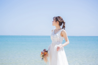 新婦様の美しいソロショットをご紹介♡