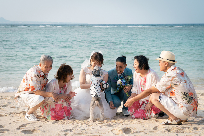 大好きな『家族』と一緒に残す、沖縄フォトウェディング ♡