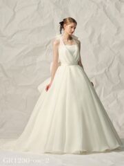 新作衣装入荷いたしました♪