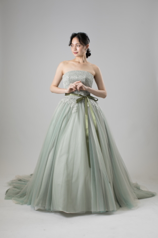 人気のオーバーカラードレス!