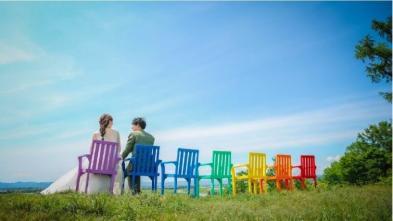 【旭川・上野ファーム】まるで物語の主人公♡花々に囲まれたロケーション撮影の魅力