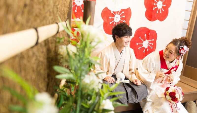お2人にぴったりの背景をご提案します* *和装 梅