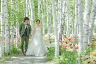 北海道&times;ロケーションフォト　６月はバラが咲き「上野ファーム」は更に華やかに！