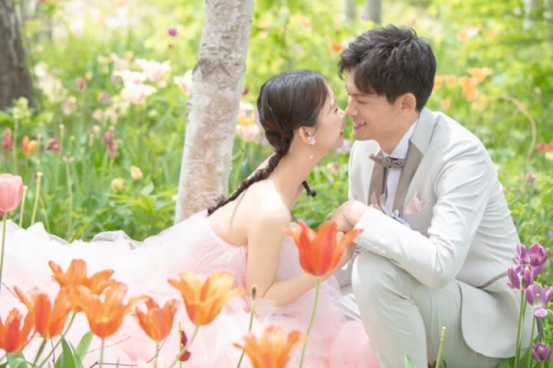 【旭川・上野ファーム】まるで物語の主人公♡花々に囲まれたロケーション撮影の魅力