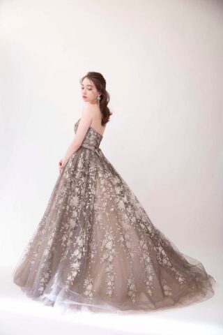 パーソナルカラー　サマータイプさんおすすめ！カラードレスご紹介！