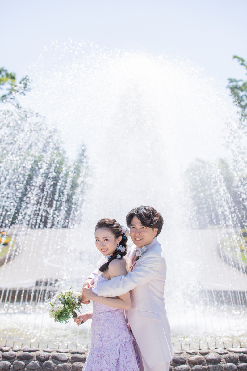 ＼お花と一緒に／みちのく杜の湖畔公園でフォトウェディング♪