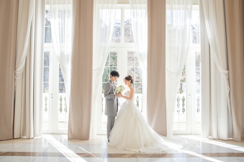 前撮りは結婚式の何か月前にするのがベスト?
