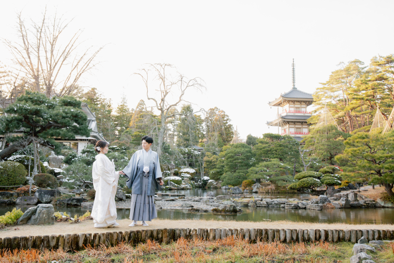 【冬でも素敵…♡】日本庭園での和装フォト