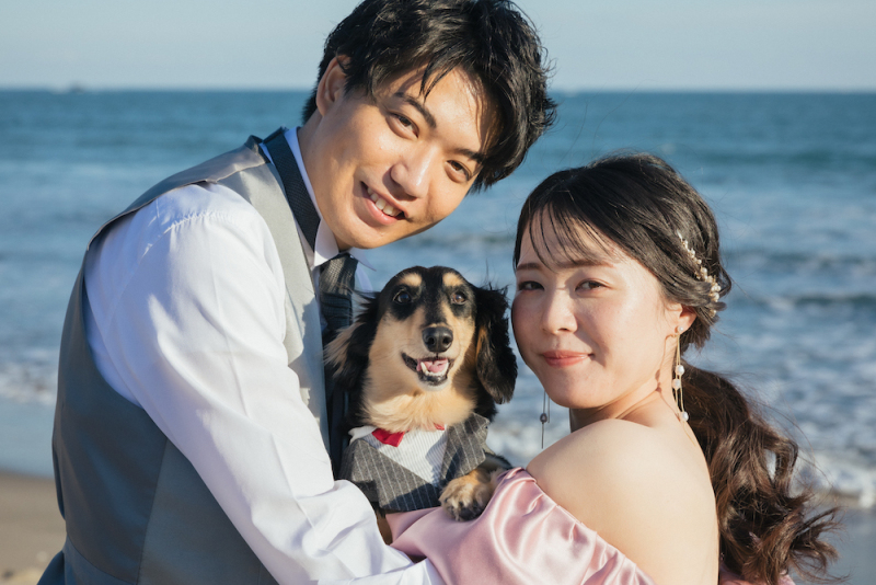 【かわいい家族の一員と♡】愛犬と一緒に撮影もできます♪