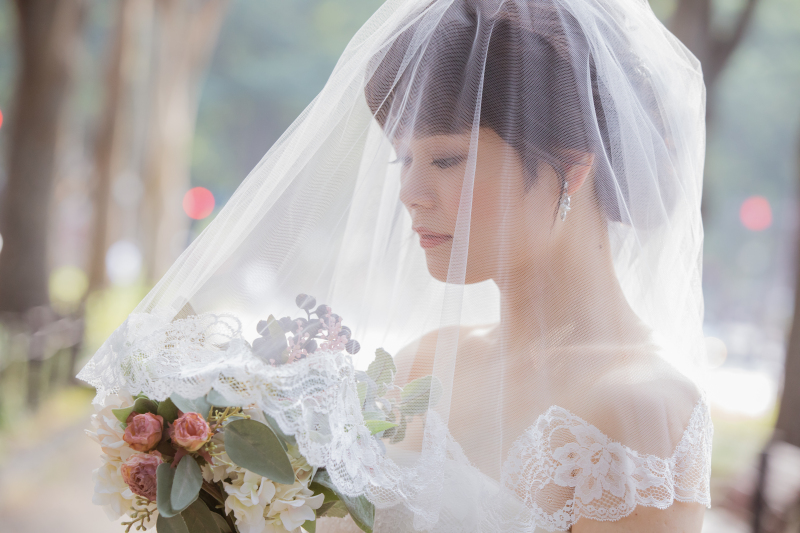 ウェディングドレス姿をより美しく☆花嫁様の『基本姿勢』