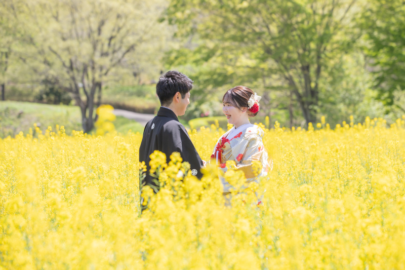 ＼お花と一緒に／みちのく杜の湖畔公園でフォトウェディング♪