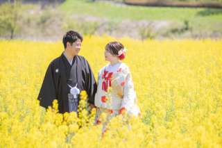 お花と一緒に！みちのく杜の湖畔公園でフォトウェディング♪