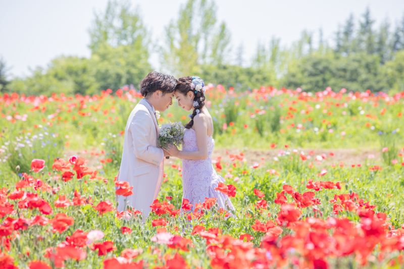 ＼お花と一緒に／みちのく杜の湖畔公園でフォトウェディング♪