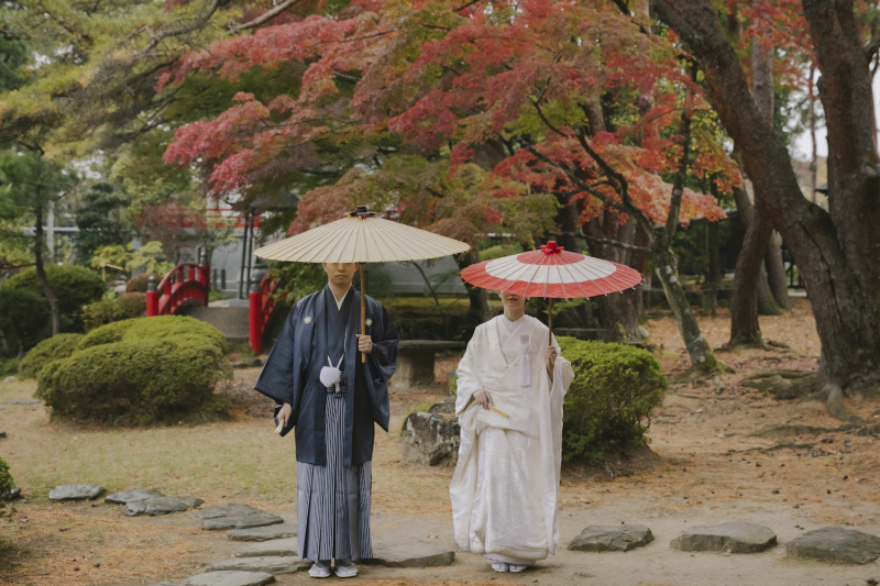 ＼ご予約急増中／紅葉シーズンのフォトウェディング♪