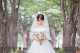 ウェディングドレス姿をより美しく☆花嫁様の『基本姿勢』