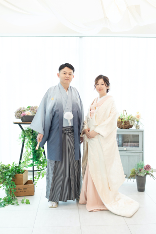 スタジオで叶える、結婚式の前撮り・フォトウェディング