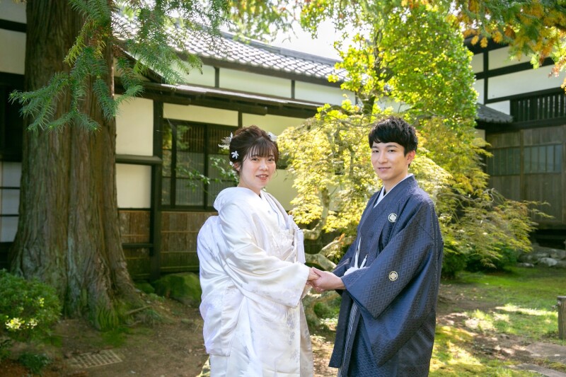 ドレスも和装もピッタリ! 秋に撮りたいウェディングフォト